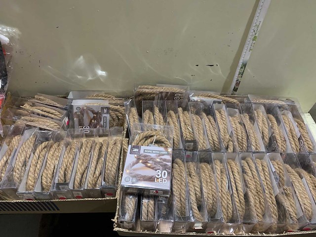 Seizoensartikelen - afbeelding 3 van  4