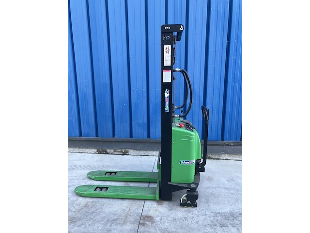 Semi-elektrische stapelaar 1,5t - afbeelding 1 van  6