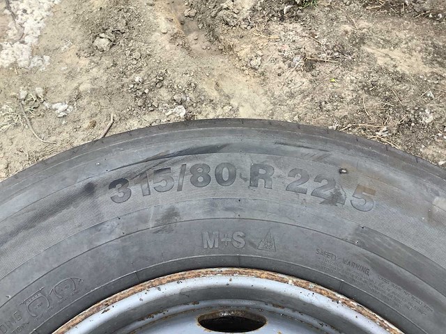 Semperit - vrachtwagenband 315/80r22.5 (2x) - afbeelding 3 van  4