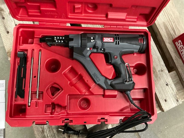 Senco ds5550-ac bandschroefmachine - afbeelding 1 van  3