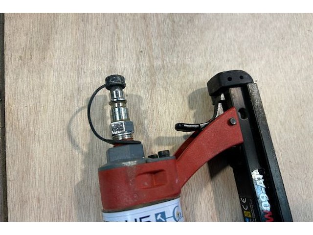 Senco nietjespistool - afbeelding 3 van  4