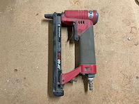 Senco sfw09-at pneumatische tacker - afbeelding 1 van  3