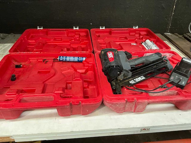 Senco sgt90i accu nagelindrijver - afbeelding 1 van  7