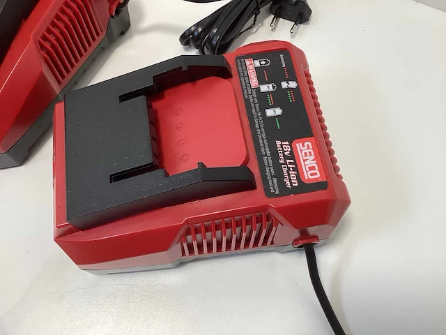 Senco vb0157 acculader (6x) - afbeelding 3 van  3
