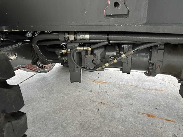 Sennebogen - 2002 - 835m - banden graafmachine - afbeelding 9 van  21