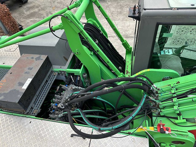 Sennebogen - 2002 - 835m - banden graafmachine - afbeelding 14 van  21