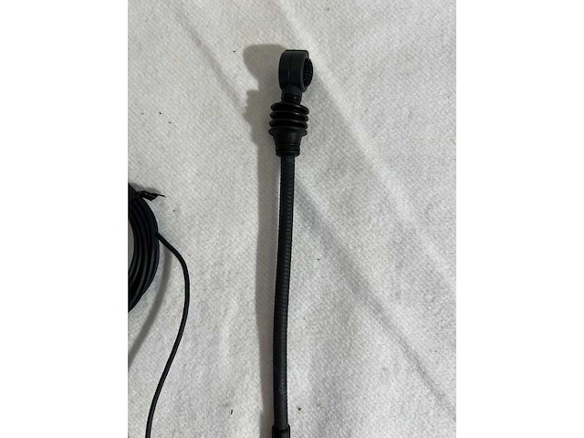 Sennheiser - e 608 - microphone - afbeelding 1 van  2