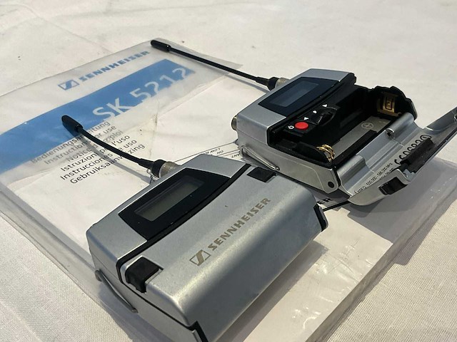 Sennheiser sk5212 mic transmitter (2x) - afbeelding 2 van  3