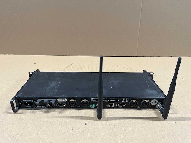 Sennheiser sr 2050 iem stereo transmitter (516-558mhz) - afbeelding 4 van  6
