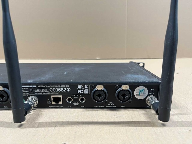 Sennheiser sr 2050 iem stereo transmitter (516-558mhz) - afbeelding 6 van  6