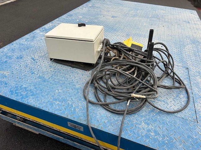 Sepm lifttafel 2000 kg - afbeelding 1 van  1