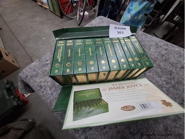 Serie - afbeelding 1 van  1