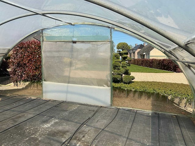 Serre plantenkwekerij - afbeelding 4 van  6
