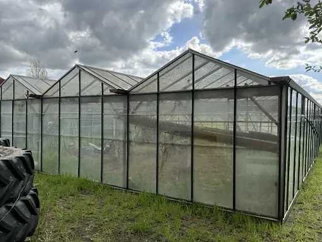 Serre - afbeelding 2 van  6