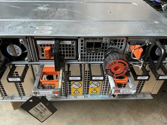 Server dell emc 2,vnx 5200 met 25 harde sas schijven 2.5” - afbeelding 5 van  8
