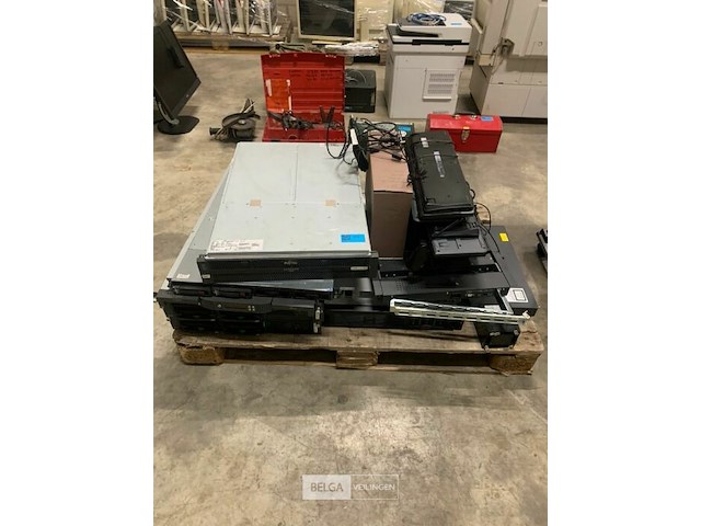 Server onderdelen + toetsenborden - afbeelding 1 van  6