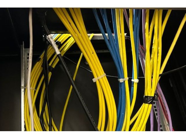 Serverkast en inhoud - afbeelding 8 van  11