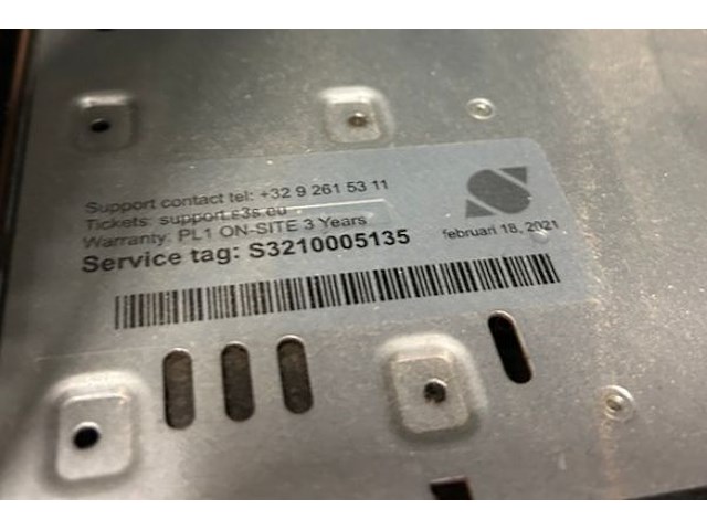 Serverkast en inhoud - afbeelding 9 van  11