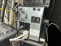 Serverkast met inhoud - afbeelding 6 van  11