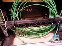 Serverkast met inhoud - afbeelding 15 van  18