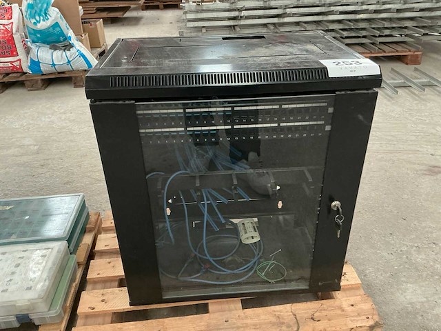 Serverkast - afbeelding 1 van  4