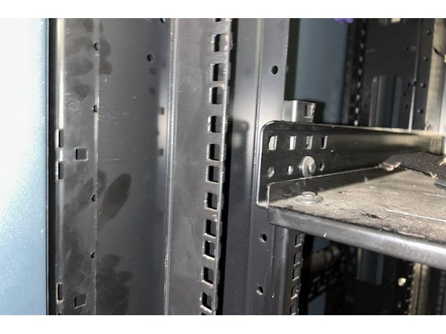 Serverkast - afbeelding 4 van  6