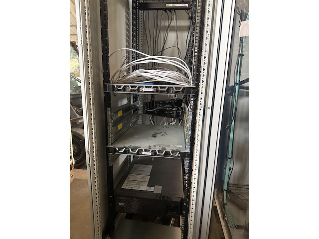 Serverkast - afbeelding 2 van  5