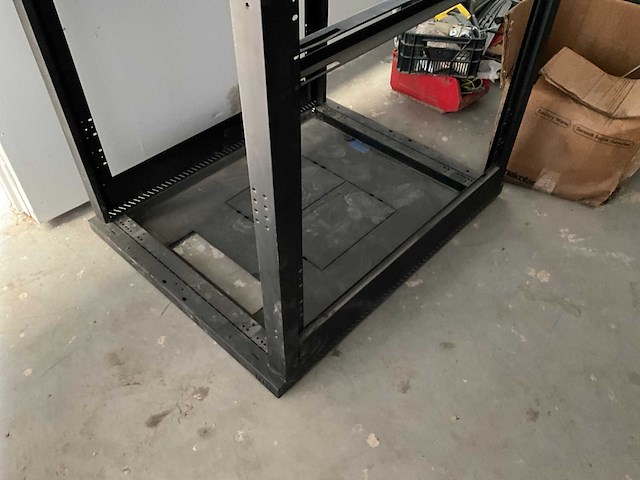 Serverkast - afbeelding 4 van  4