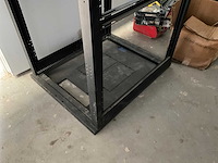 Serverkast - afbeelding 4 van  4