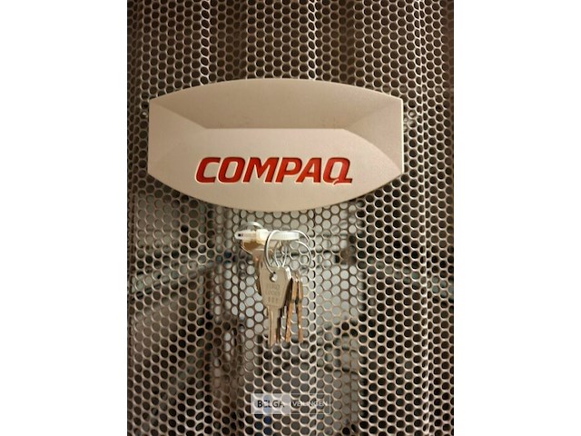 Serverrack compac - afbeelding 2 van  4