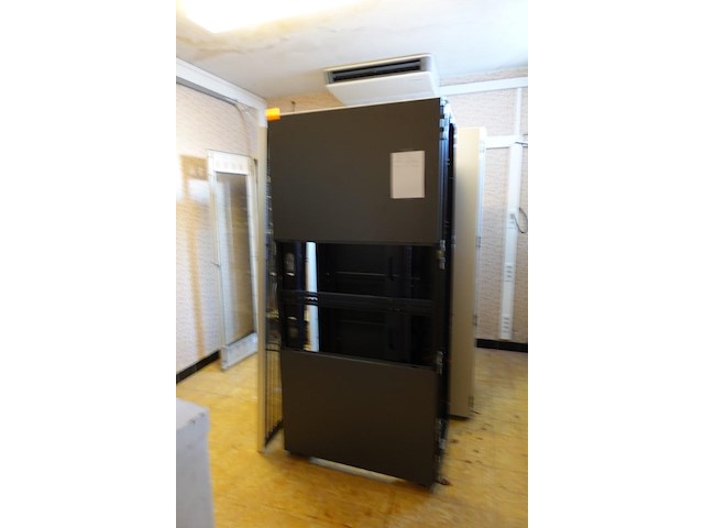 Serverrack - afbeelding 2 van  8