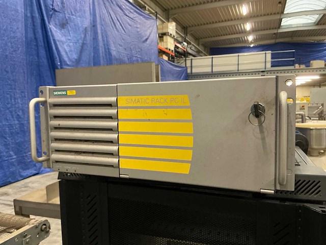 Serverrack - afbeelding 9 van  10