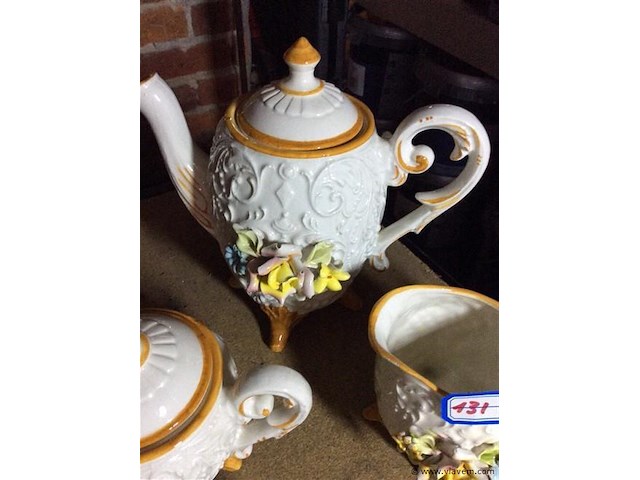 Servies (bloemenmotief) - afbeelding 3 van  3