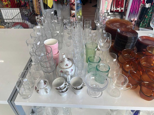 Servies, fondueset,mosselpannen - afbeelding 5 van  11