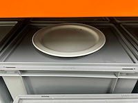 Servies, glaswerk en bestek - afbeelding 2 van  21