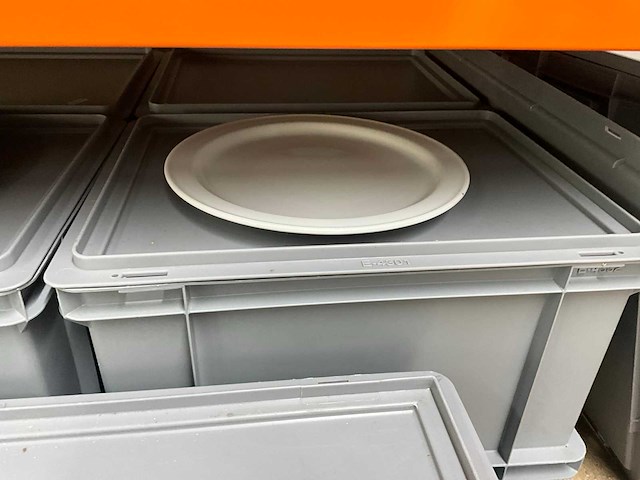 Servies, glaswerk en bestek - afbeelding 3 van  21