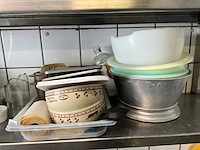 Servies, glaswerk en bestek - afbeelding 16 van  32