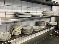 Servies, glaswerk en bestek - afbeelding 32 van  32