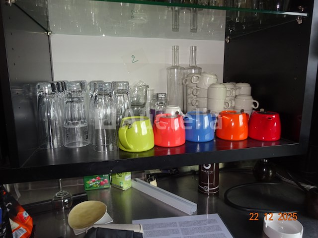 Servies - afbeelding 5 van  7