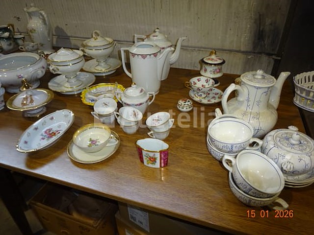 Servies - afbeelding 3 van  4