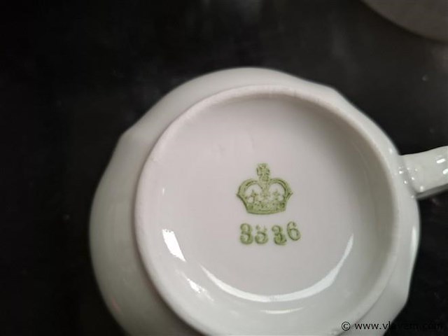 Servies - afbeelding 2 van  2
