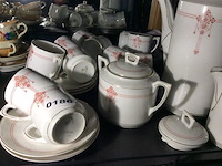 Servies - afbeelding 1 van  2