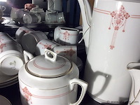 Servies - afbeelding 2 van  2