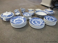 Servies - afbeelding 2 van  4