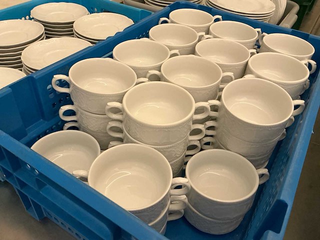 Servies - afbeelding 10 van  10