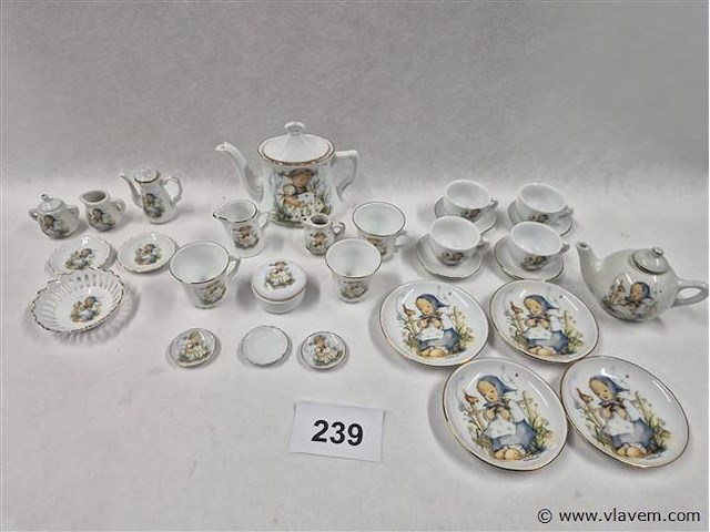 Serviesgoed - afbeelding 1 van  9