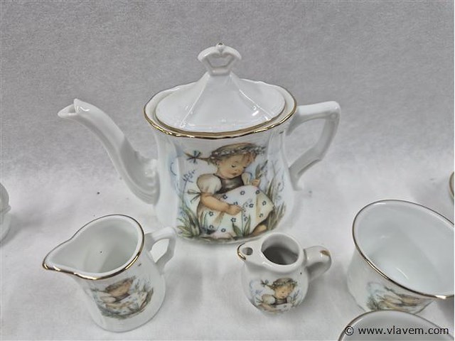 Serviesgoed - afbeelding 3 van  9