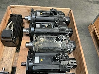 Servomotor (8x) - afbeelding 3 van  7