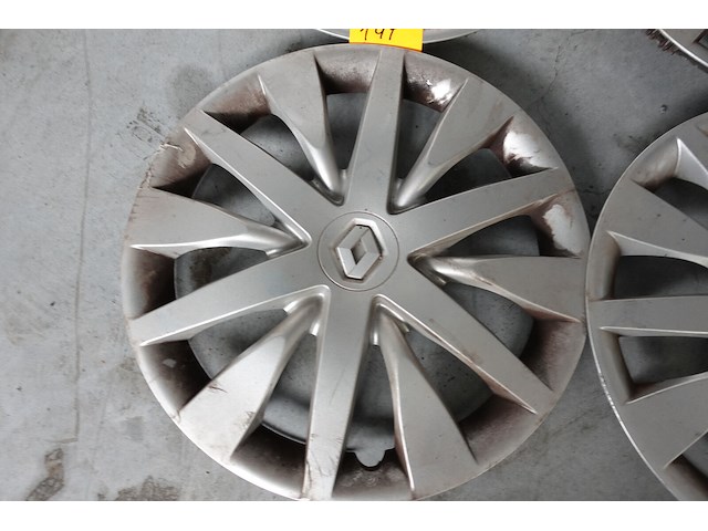 Set 16 inch renault wieldoppen - afbeelding 2 van  5