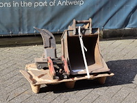 Set aanbouwdelen s30-150 snelwissel/bak/rippertand - afbeelding 1 van  1